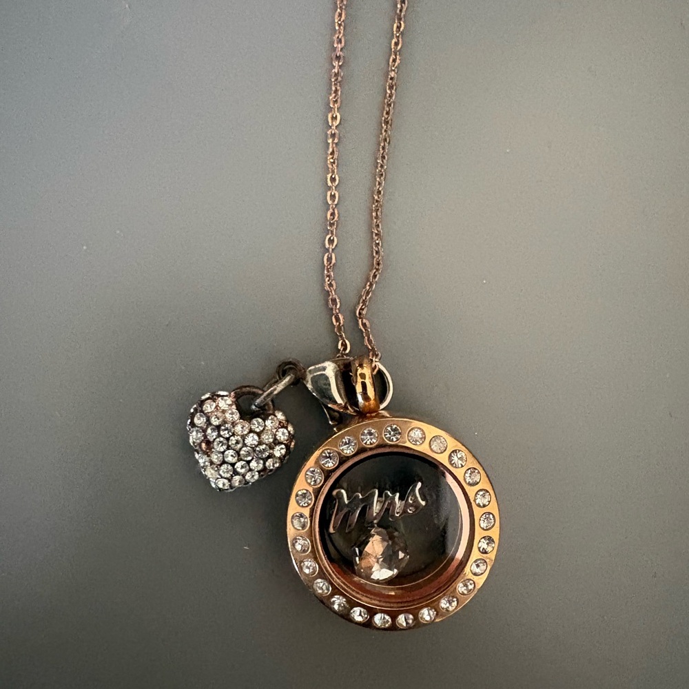 Origami Owl Rose Gold Crystal Heart Locket Necklace